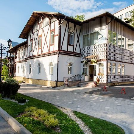 Villa Viktoriya Hotel Truskavets Exterior photo