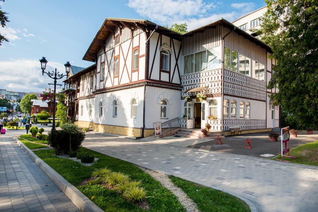 Villa Viktoriya Hotel Truskavets Exterior photo